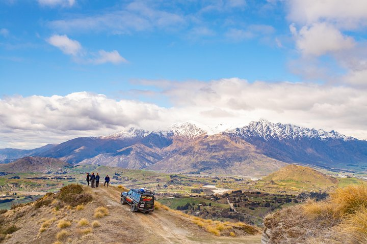 Wakatipu Basin Lord of the Rings 4WD Tour Lookout